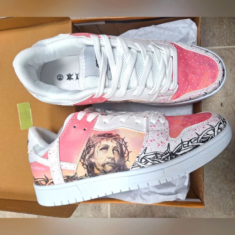 Kito Wares Resurrection Day - New in box